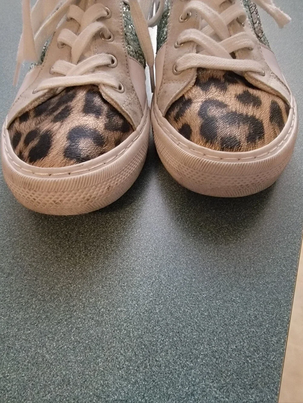 GUESS Women's White Sneakers with Leopard Print and Green Glitter Accents Size 8